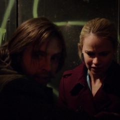 12 Monkeys Season 1 screenshot 3