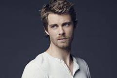 Luke Mitchell