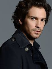 Santiago Cabrera