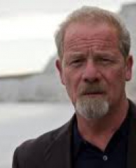 Peter Mullan