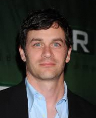 Tom Everett Scott