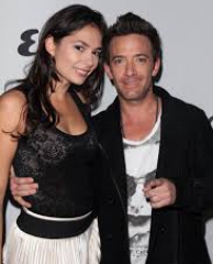 David Faustino