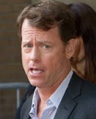 Greg Kinnear