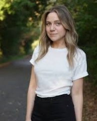 Lauren Collins