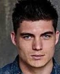 Zane Holtz