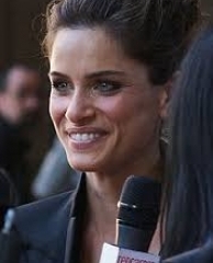 Amanda Peet