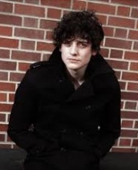 Aneurin Barnard