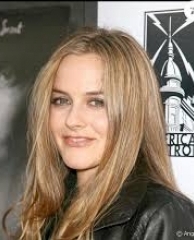 Alicia Silverstone