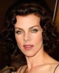 Debi Mazar