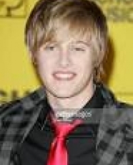 Lucas Grabeel