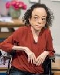 Liz Carr