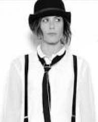 Kate Moennig