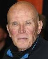 Peter Weller