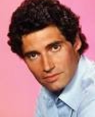 Michael Nouri