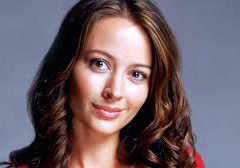 Amy Acker