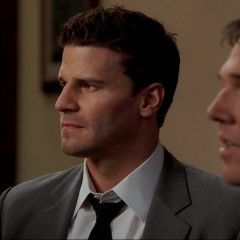 Bones Season 2 screenshot 8