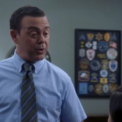 Brooklyn Nine-Nine season 5 screenshot 5