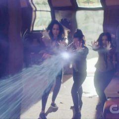 Charmed Season 2 screenshot 10