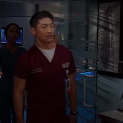 Chicago Med Season 4 screenshot 7