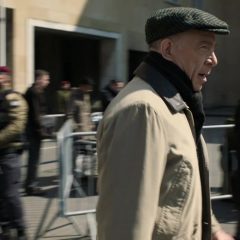 Counterpart Season 2 screenshot 10