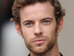 Harry Treadaway