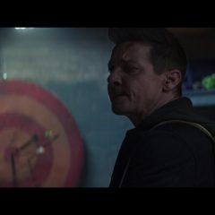 Hawkeye Season 1 screenshot 10