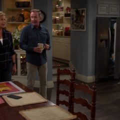 Last Man Standing Season 8 screenshot 6