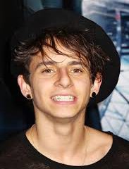 Moises Arias