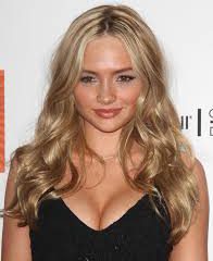 Natalie Alyn Lind