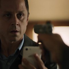 Sneaky Pete Season 2 screenshot 7