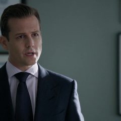 Suits Season 2 screenshot 5