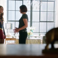 Supergirl season 1 screenshot 6