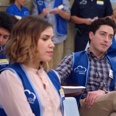 Superstore Season 2 screenshot 6