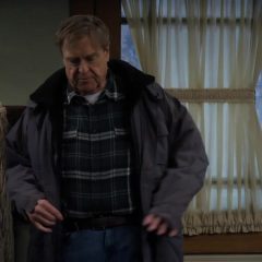 The Conners Season 6 screenshot 7