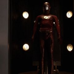 The Flash season 2 screenshot 4