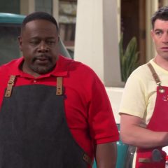 The Neighborhood Season 6 screenshot 4