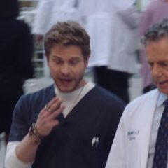 The Resident Season 1 screenshot 2