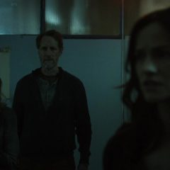 Van Helsing Season 1 screenshot 4