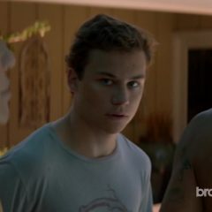 Animal Kingdom Season 1 screenshot 1