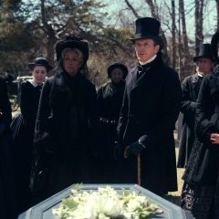 Dickinson Season 3 screenshot 9