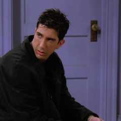 Friends Season 2 screenshot 4