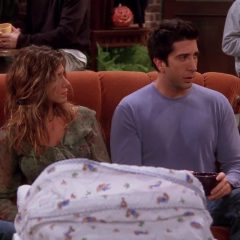 Friends Season 9 screenshot 5