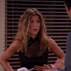 Friends Season 9 screenshot 3