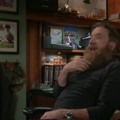 Last Man Standing Season 9 screenshot 4