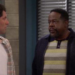 The Neighborhood Season 3 screenshot 7