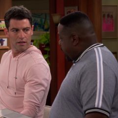 The Neighborhood Season 4 screenshot 9